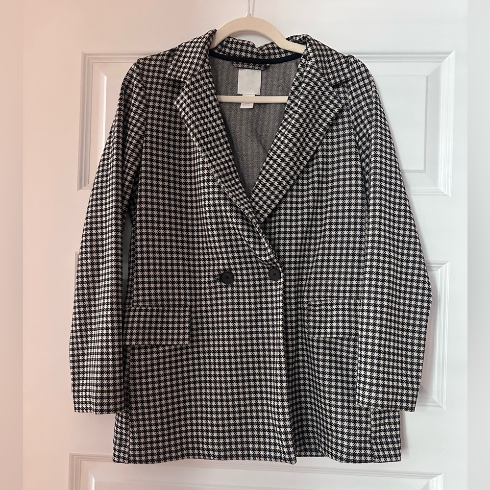 H&M Black and tan Houndstooth Blazer